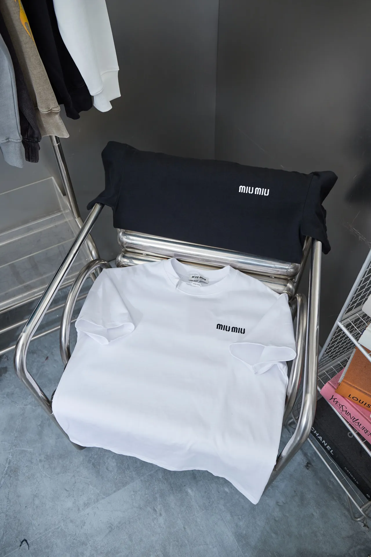 miu miu 24FW Classiclogo T 24FW 。 ！ OS ， ， ， Versatile ！ 。 Same Style S M L XL