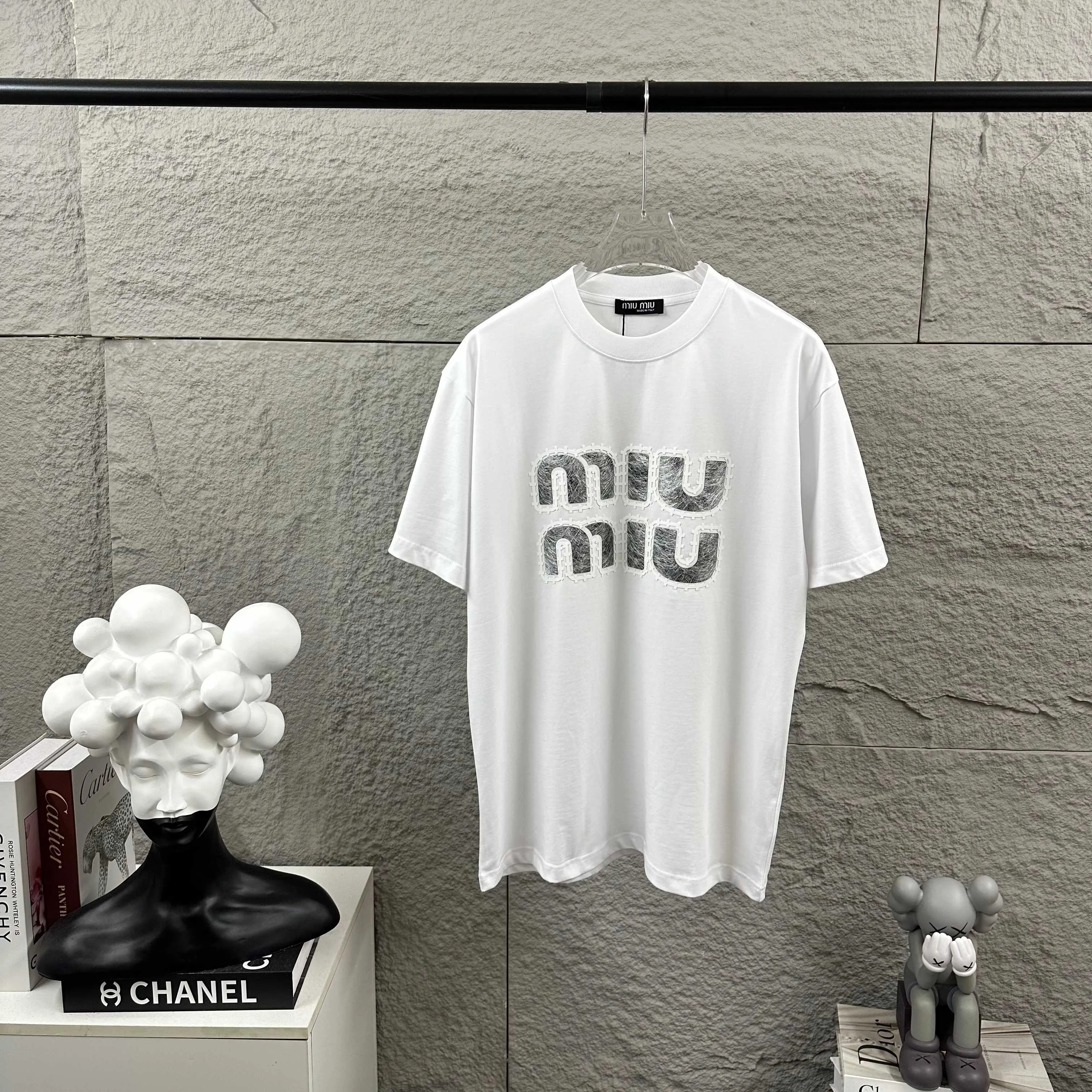 miu miu* 2026 Classic T Same Style ：Black White Red Size： S （90-130 ） M （120-150 ） L （140-165 ） XL （160-180 ） XXL （180-210 ）