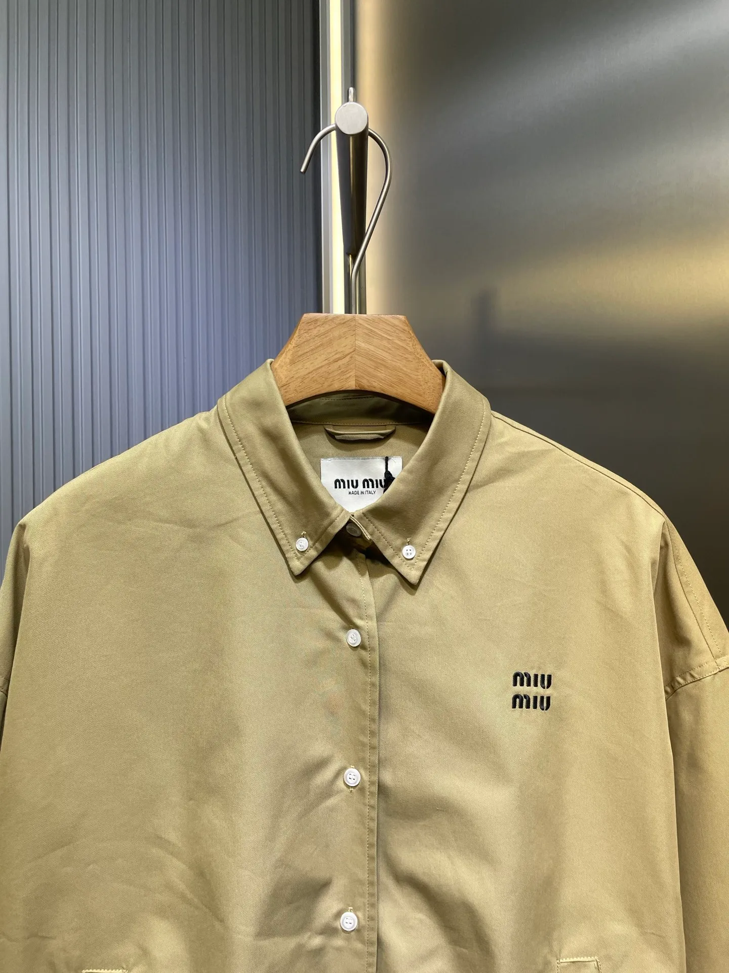 Miu Miu Khaki Miu Miu Classic 1： Miu Miu 2: 3: 4: Size：M-3XL