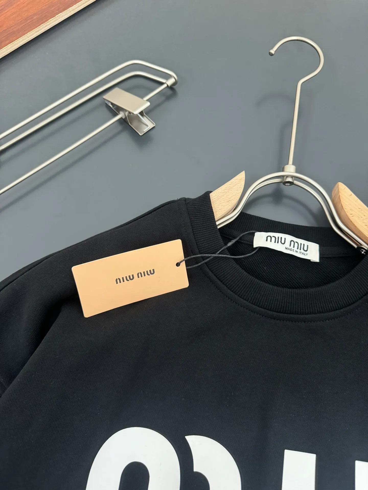 Miu Miu* New Arrival ， logo ，400 ！ ， ， ， Versatile Sizes S M L XL XXL
