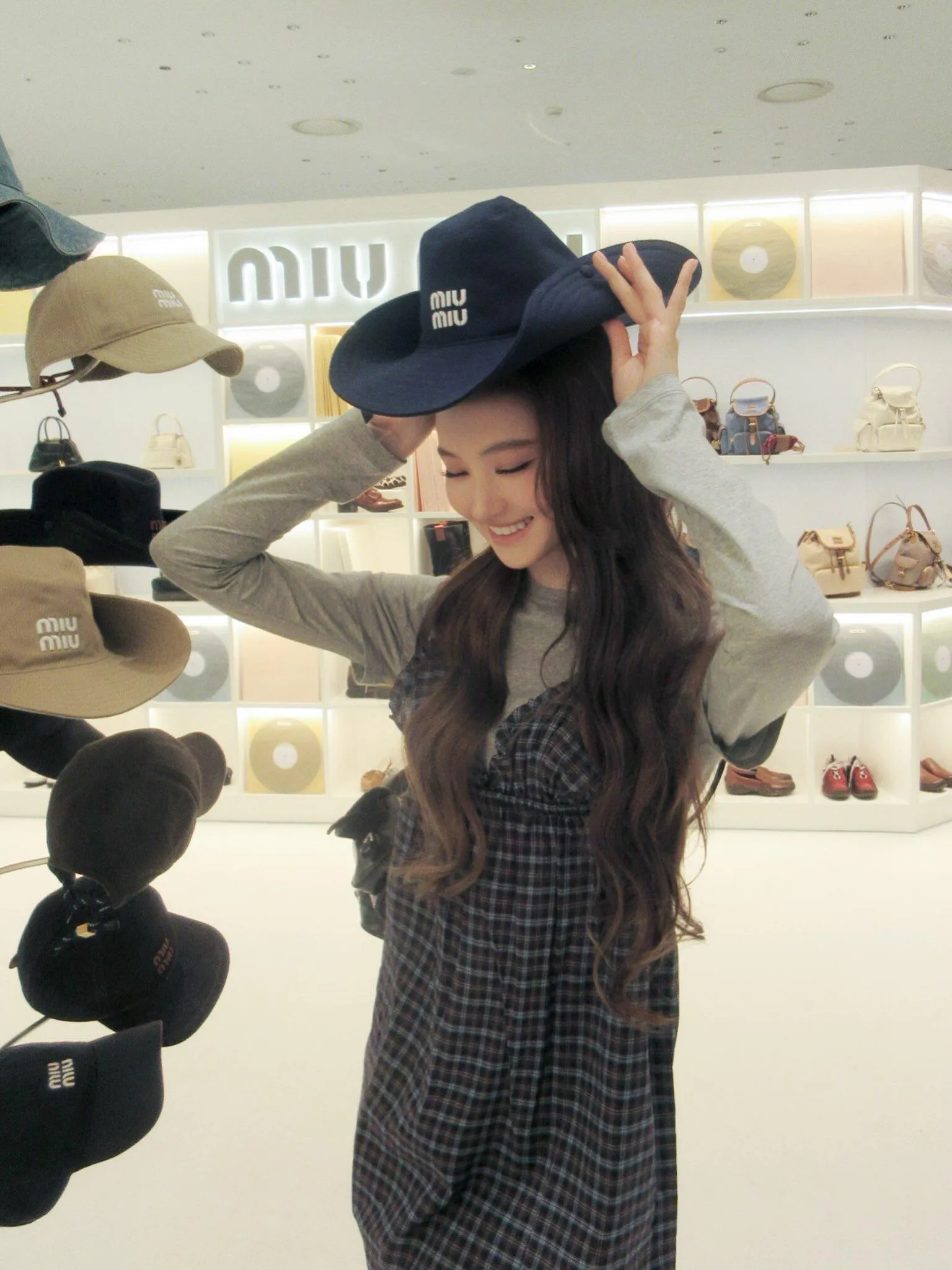 【 Same Style 】