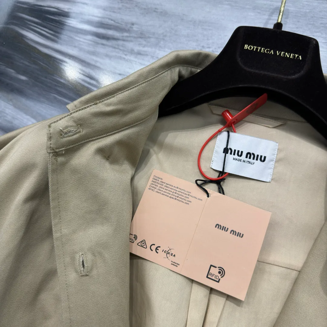 Miu Miu Khaki Miu Miu Classic 1： Miu Miu 2: 3: 4: Size：M-3XL