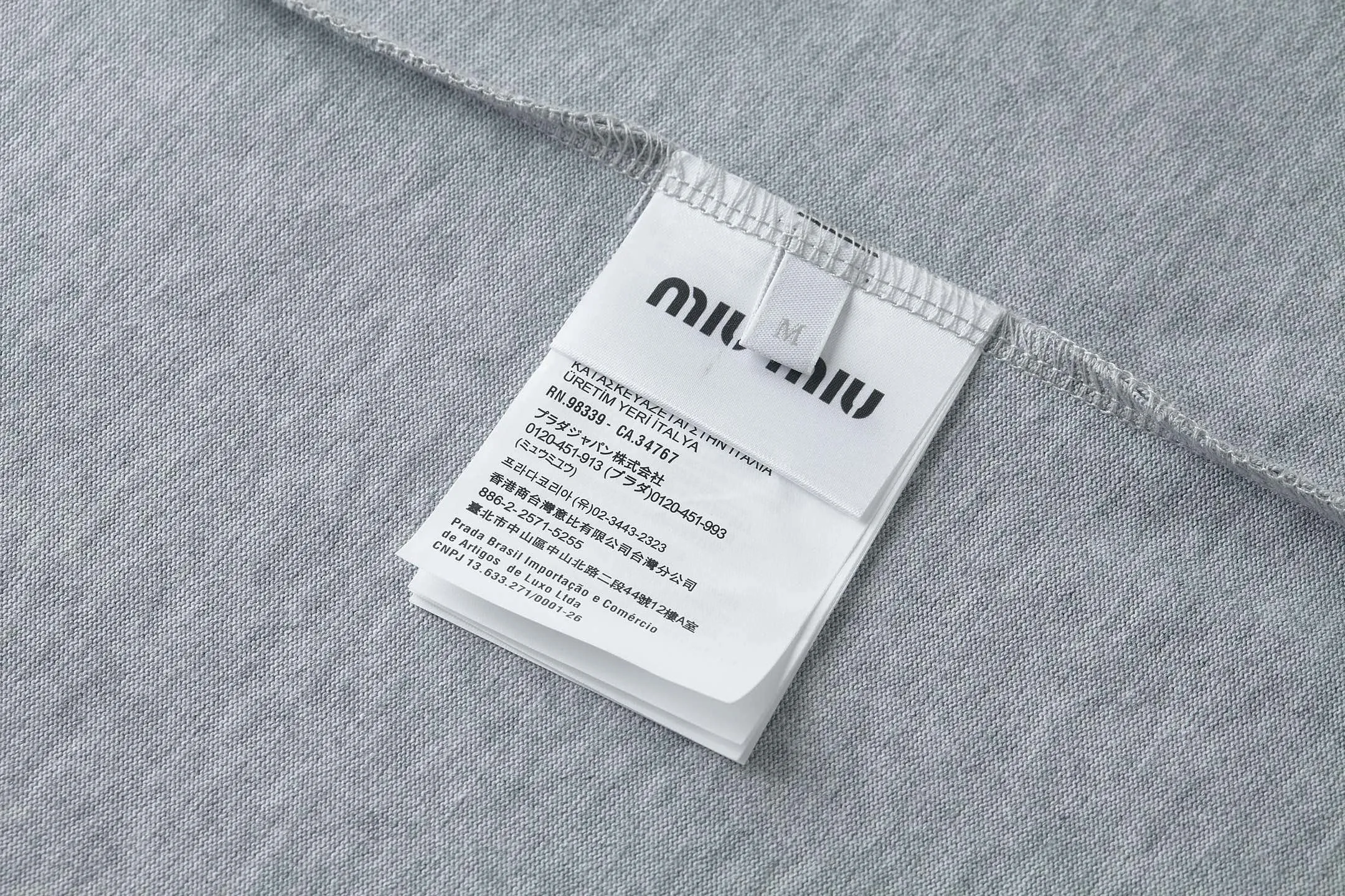 Miu Miu Polo 100% ，360 ， ， ， ， ，Miu Miu ， Polo ， ， ， ， ， Same Style ， ， ， ， Same Style。 Size:S-M-L-XL
