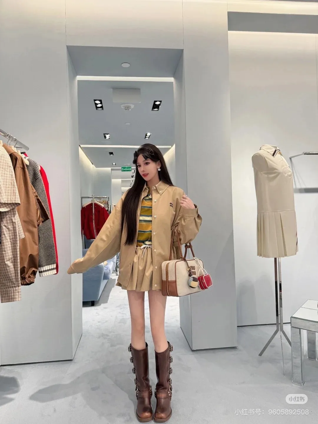 Miu Miu Khaki Miu Miu Classic 1： Miu Miu 2: 3: 4: Size：M-3XL