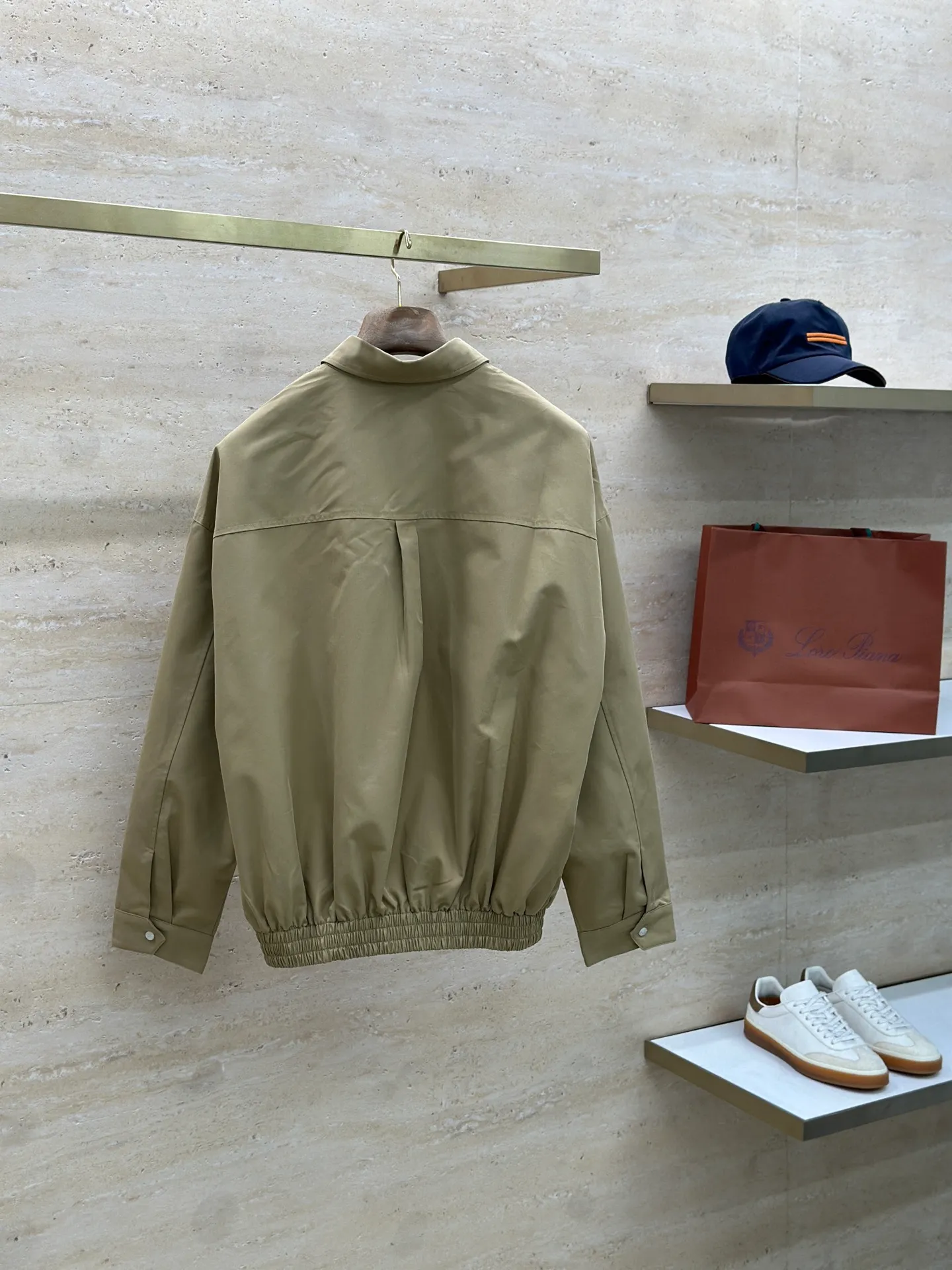 Miu Miu Khaki Miu Miu Classic 1： Miu Miu 2: 3: 4: Size：M-3XL